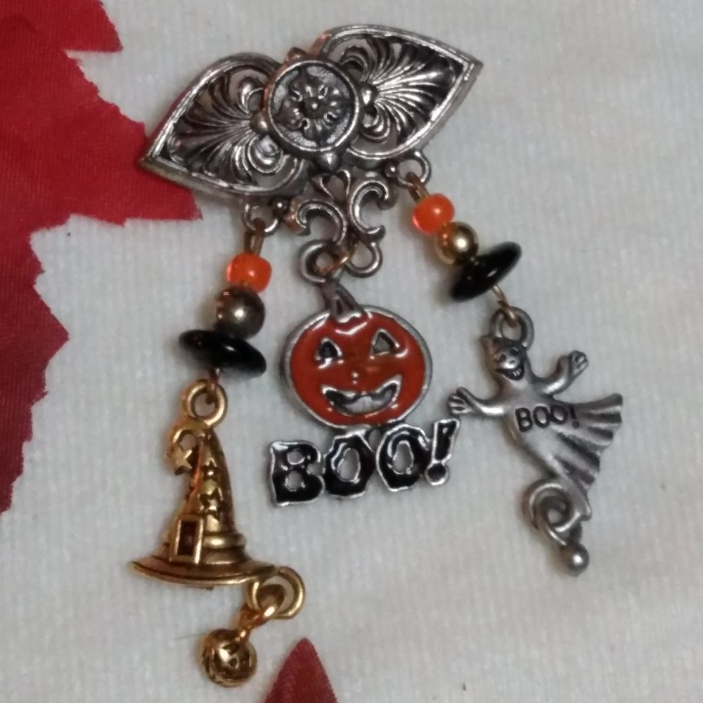 🎃 Halloween Charm Pin
